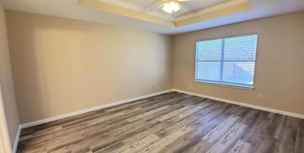 3922 Haleys Way - Photo 12