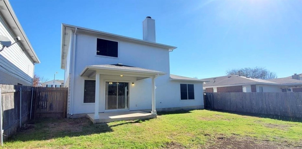 3922 Haleys Way - Photo 26
