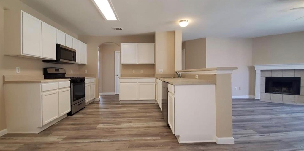 3922 Haleys Way - Photo 9