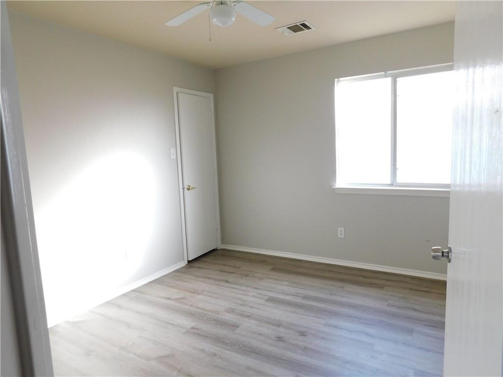 17701 Powder Creek Dr - Photo 11