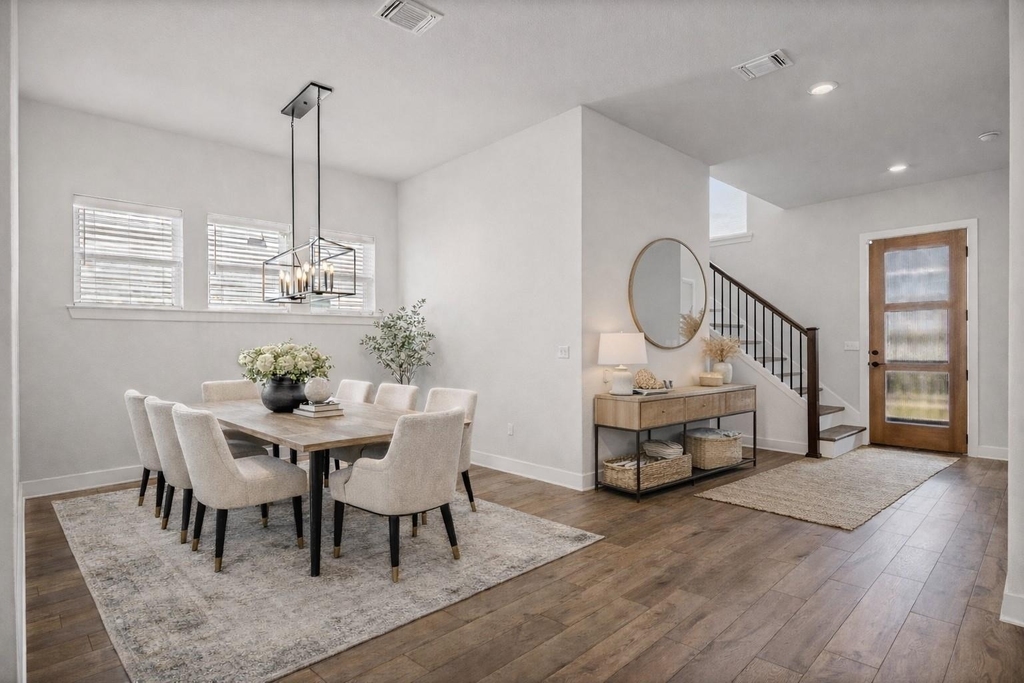 5806 Rangeland Rd - Photo 3