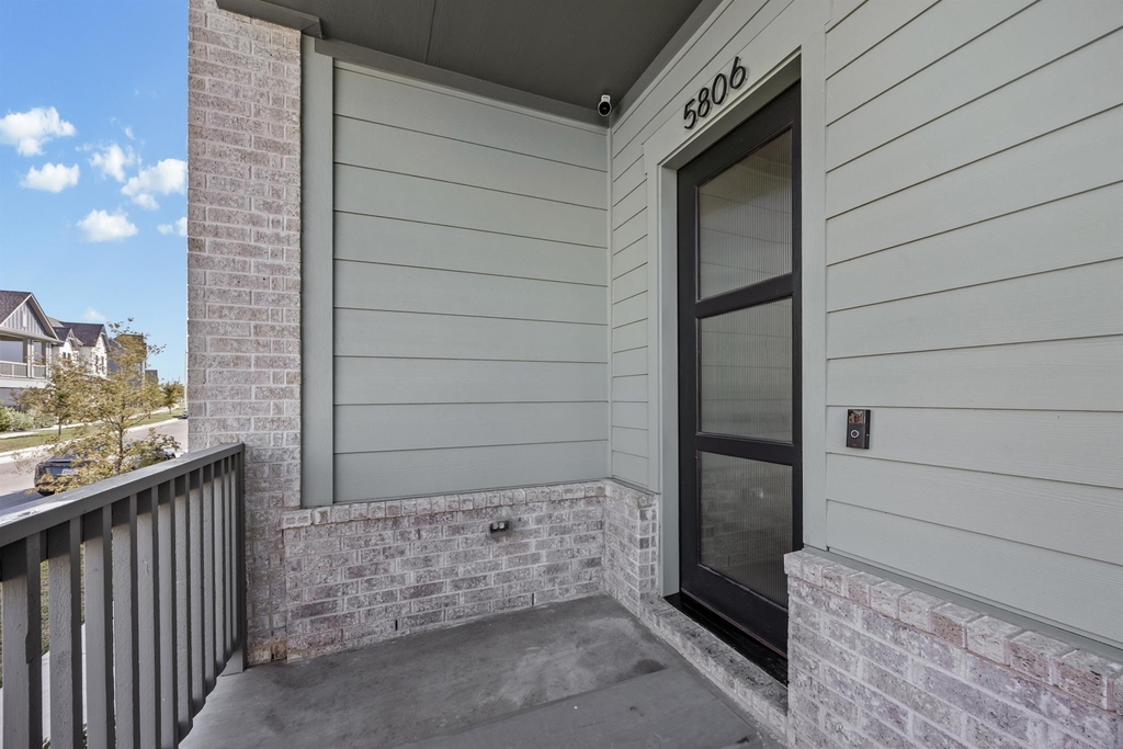 5806 Rangeland Rd - Photo 7