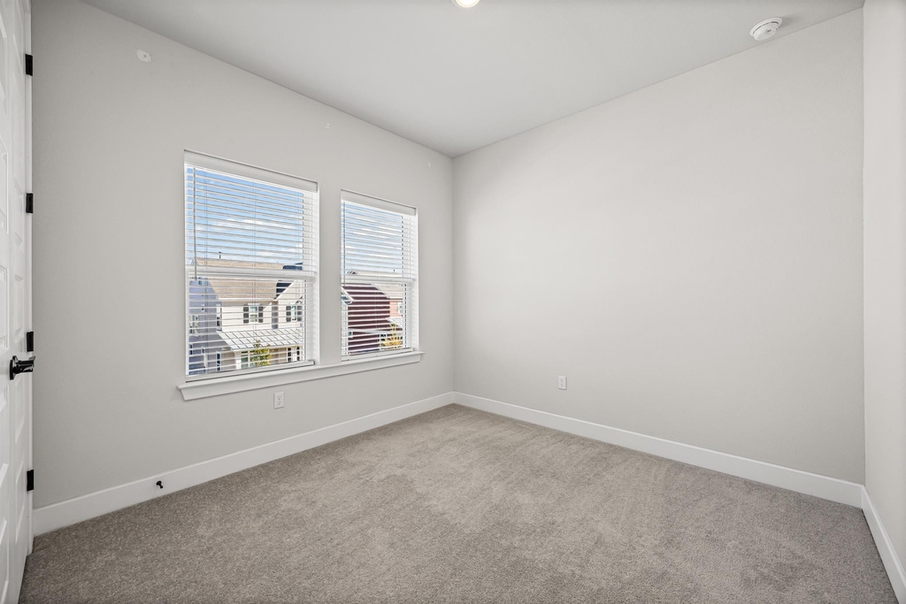 5806 Rangeland Rd - Photo 22