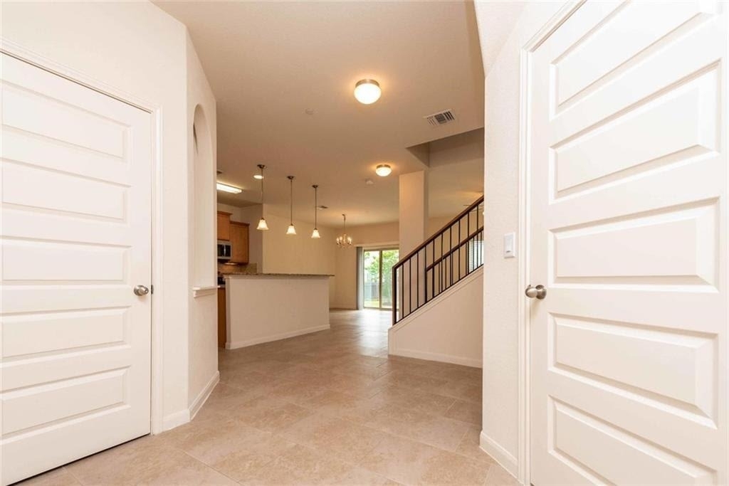 1620 Bryant Dr - Photo 1
