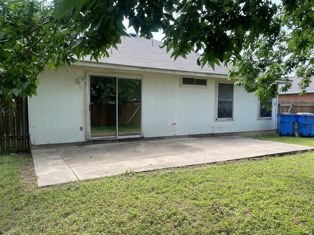 223 Nicole Way - Photo 18