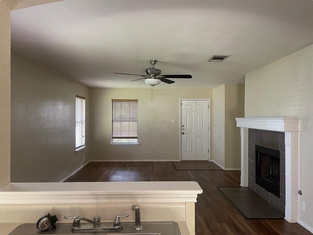 223 Nicole Way - Photo 8