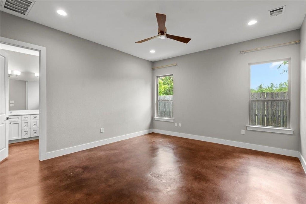 913 Stobaugh St - Photo 22