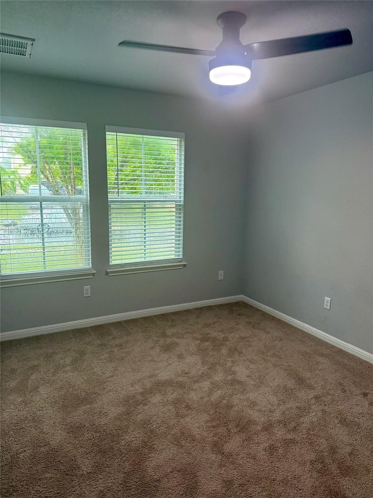 315 Nottingham Loop - Photo 11