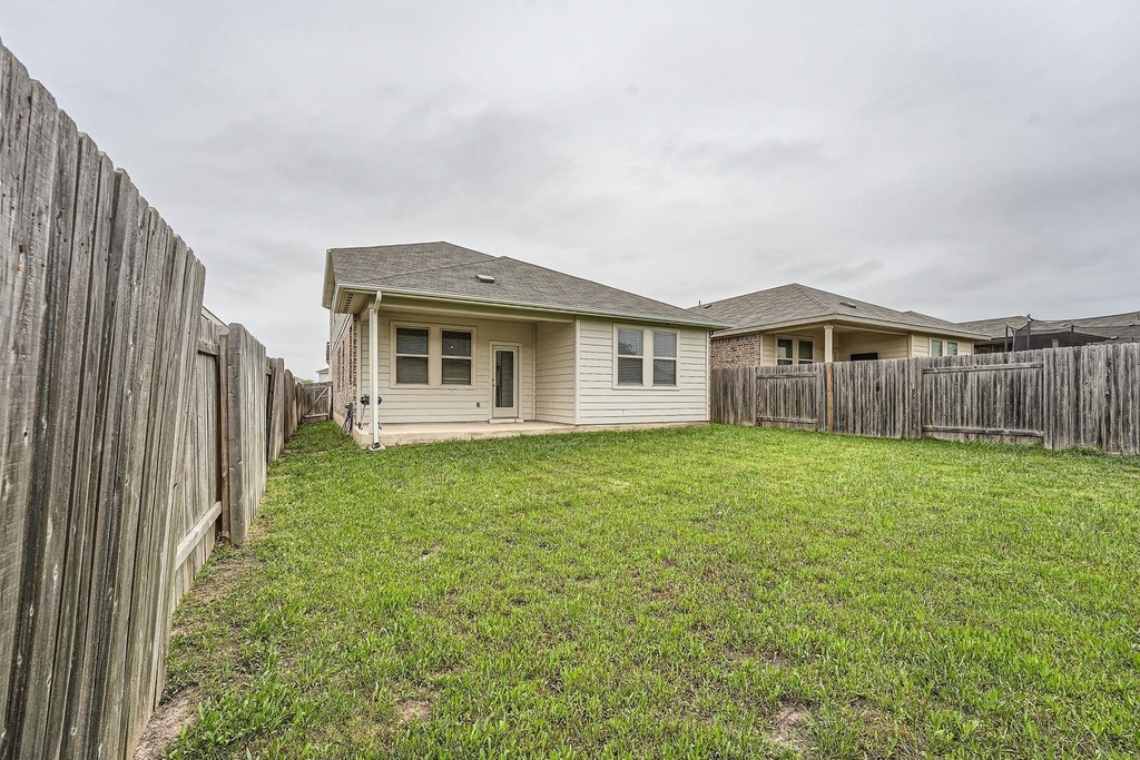 104 Red Cedar Ct - Photo 25