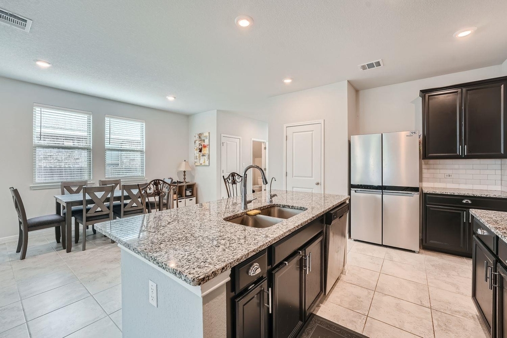 104 Red Cedar Ct - Photo 8