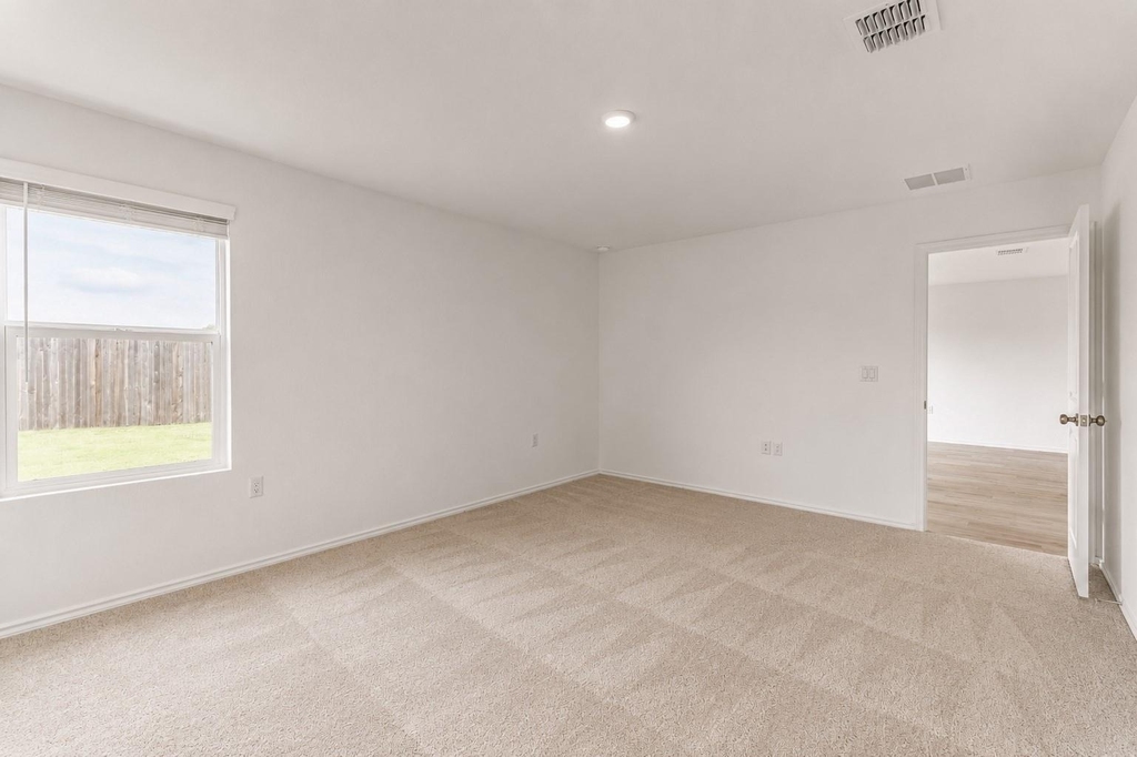 2612 Schwartz Ln - Photo 6