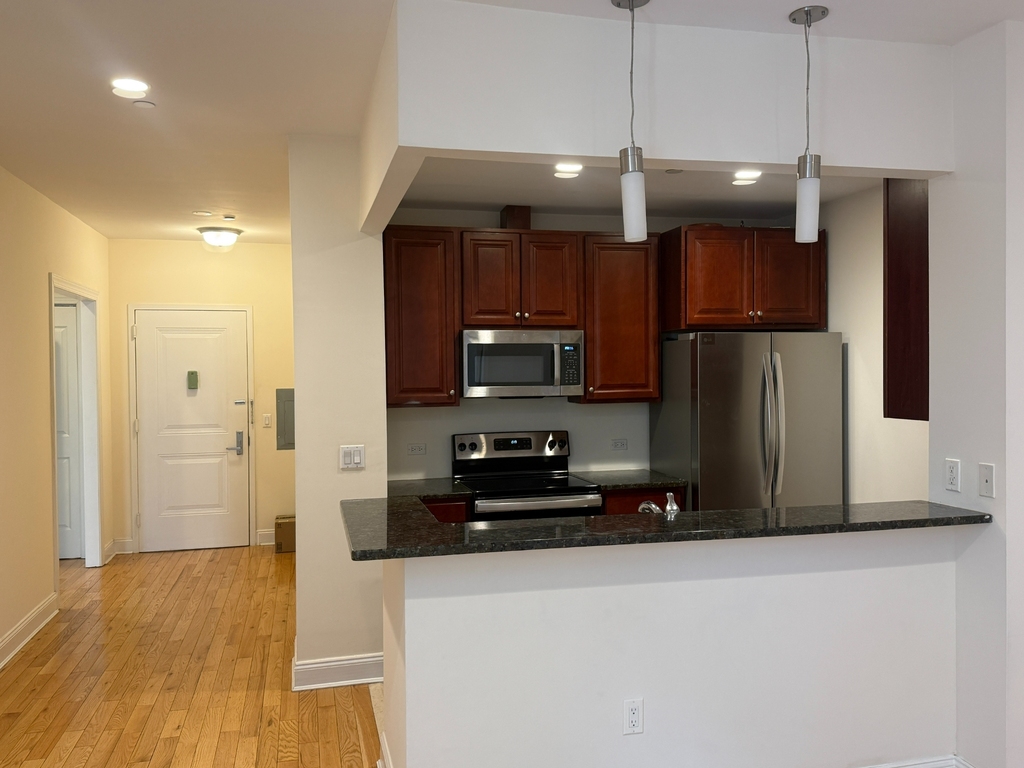 101 Clinton Street - Photo 7