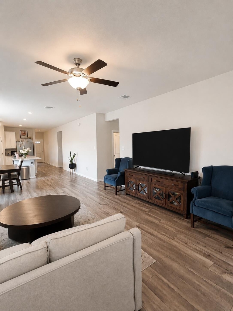 101 Javans Nest - Photo 4