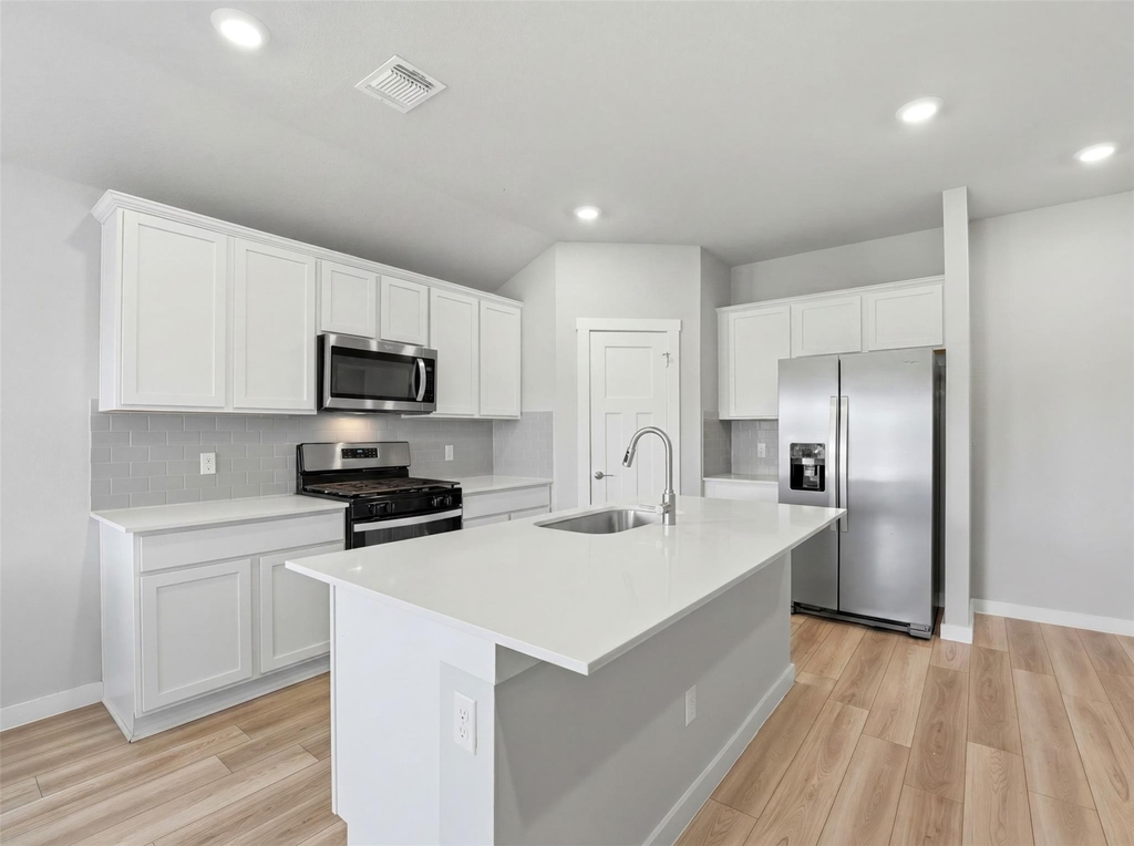 1024 Tipton St - Photo 4