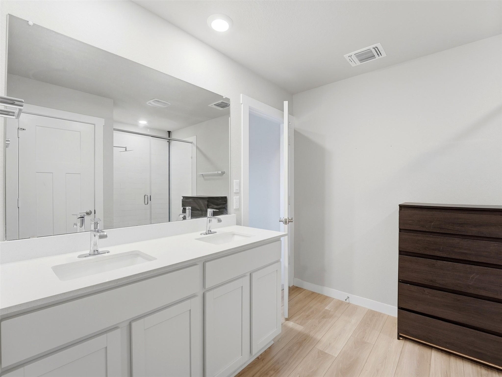1024 Tipton St - Photo 12