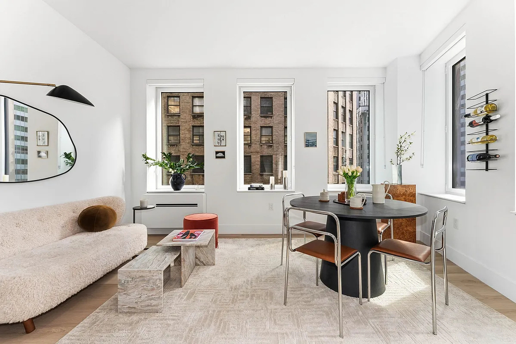 55 Broad Street - Photo 1