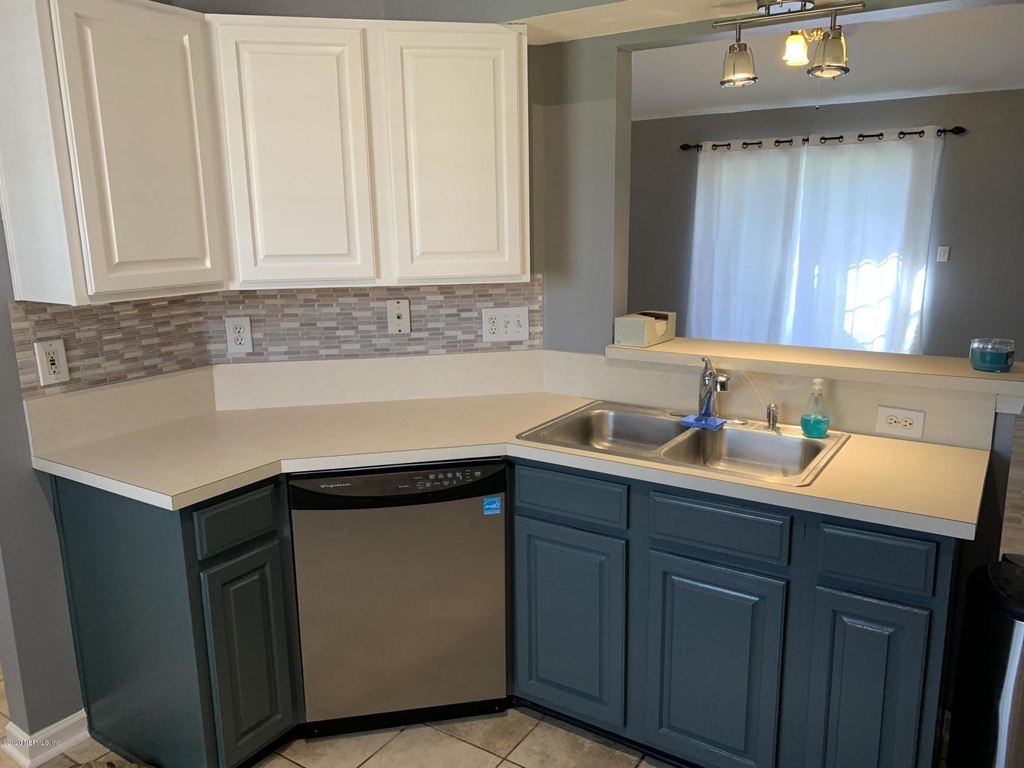 12018 Sunchase Drive - Photo 6