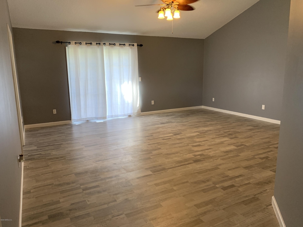 12018 Sunchase Drive - Photo 2