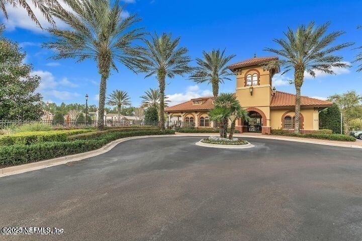 526 Richmond Drive - Photo 16