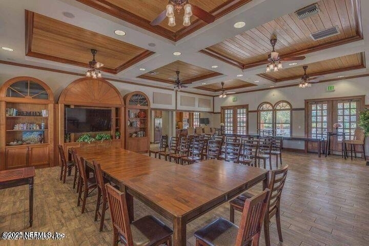 526 Richmond Drive - Photo 22