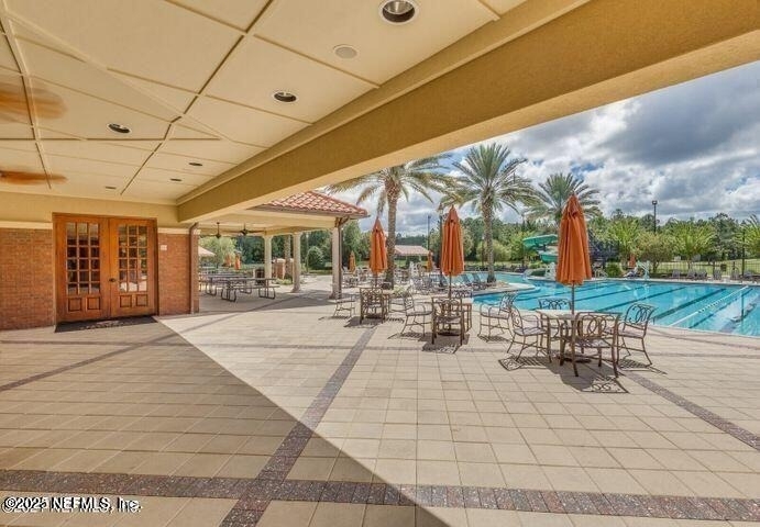 526 Richmond Drive - Photo 24