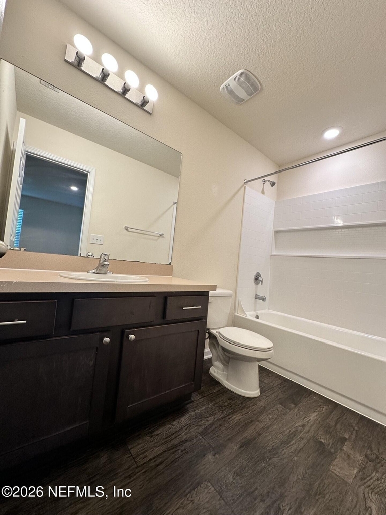 199 Scotch Pebble Drive - Photo 4