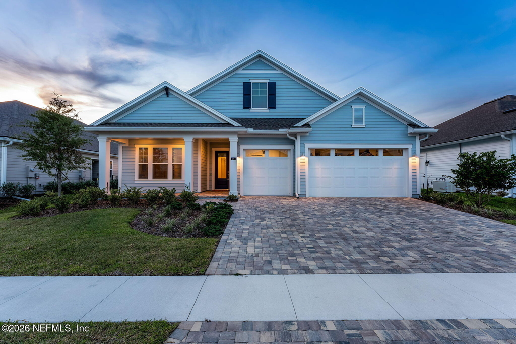 281 Pine Grove Point - Photo 0