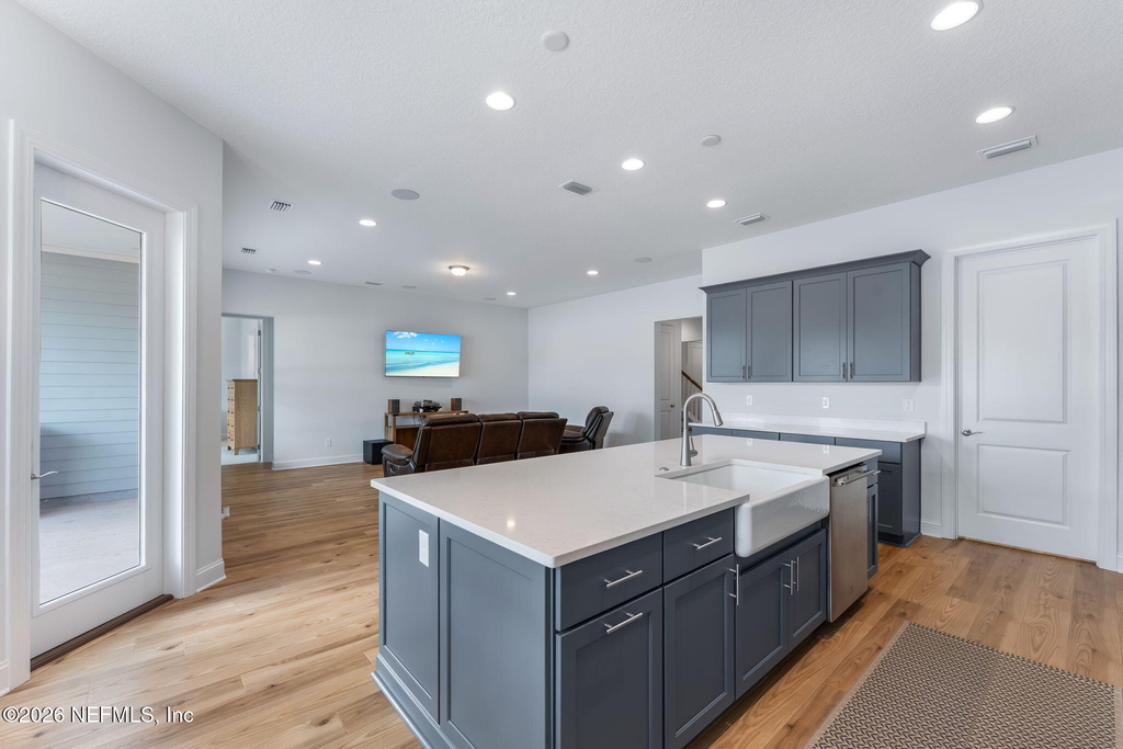 281 Pine Grove Point - Photo 6