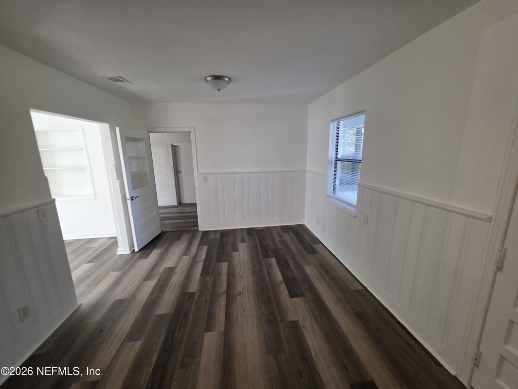 7816 Catawba Drive - Photo 3