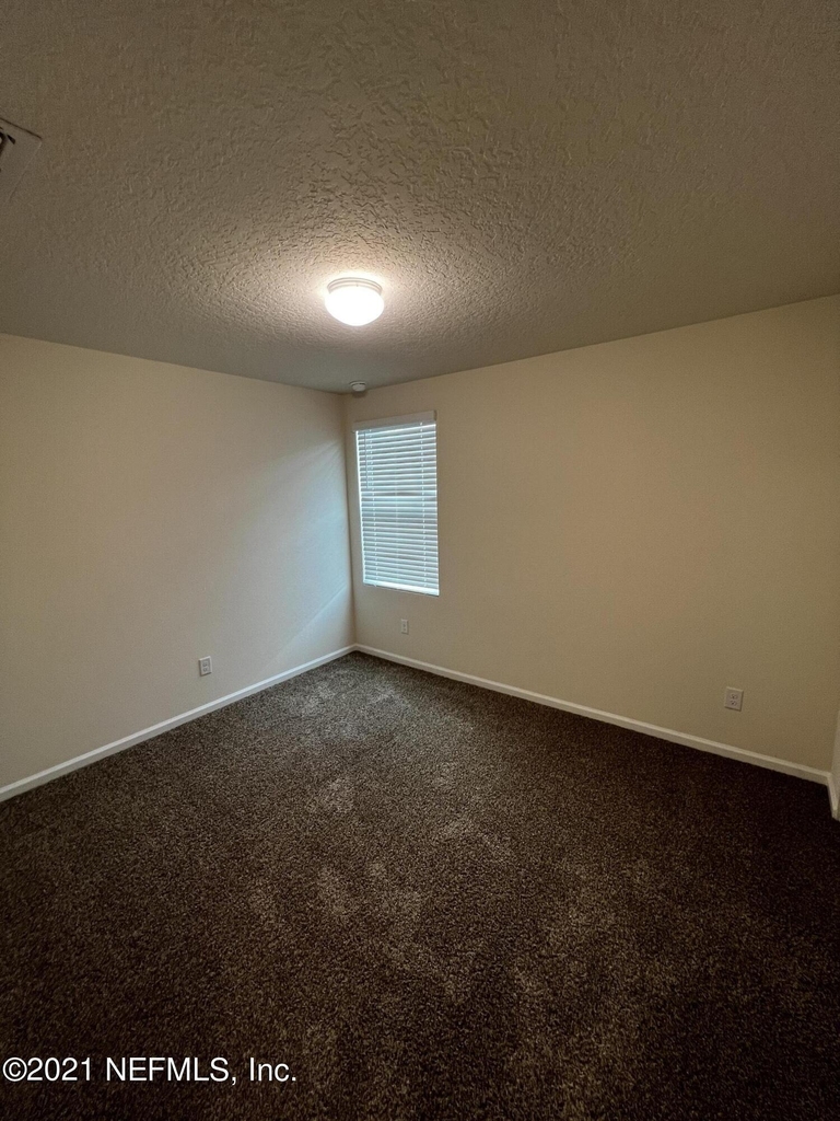 9059 Kipper Drive - Photo 9