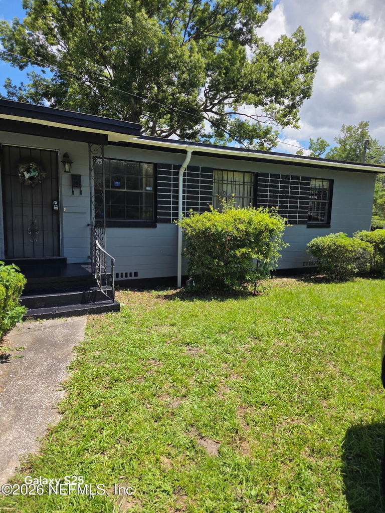 4236 Homer Road N - Photo 0