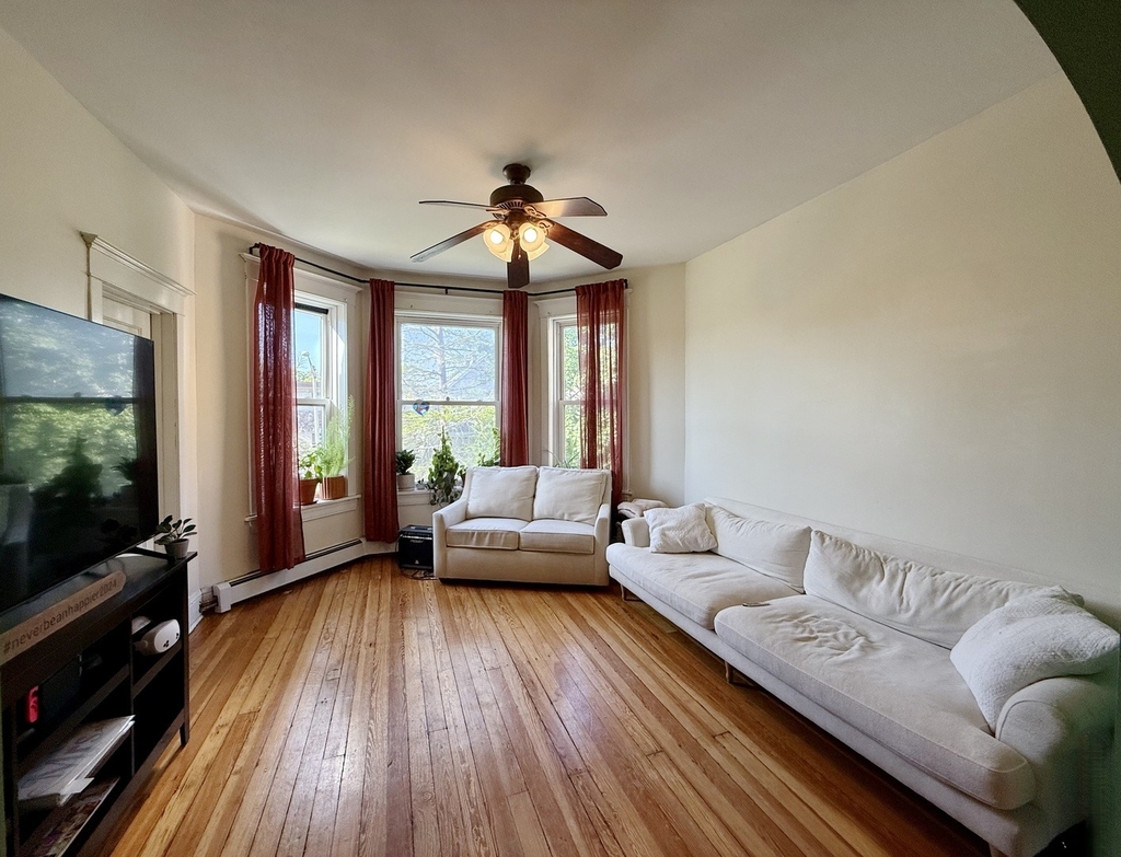 47 Chicago Avenue - Photo 4