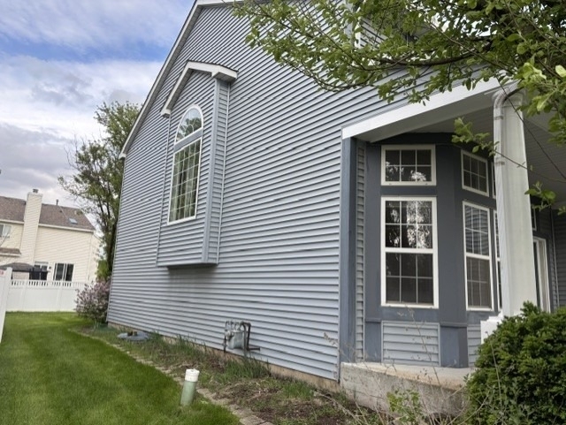 2140 Horncastle Lane - Photo 2