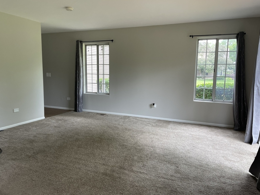462 Village Creek Drive - Photo 5