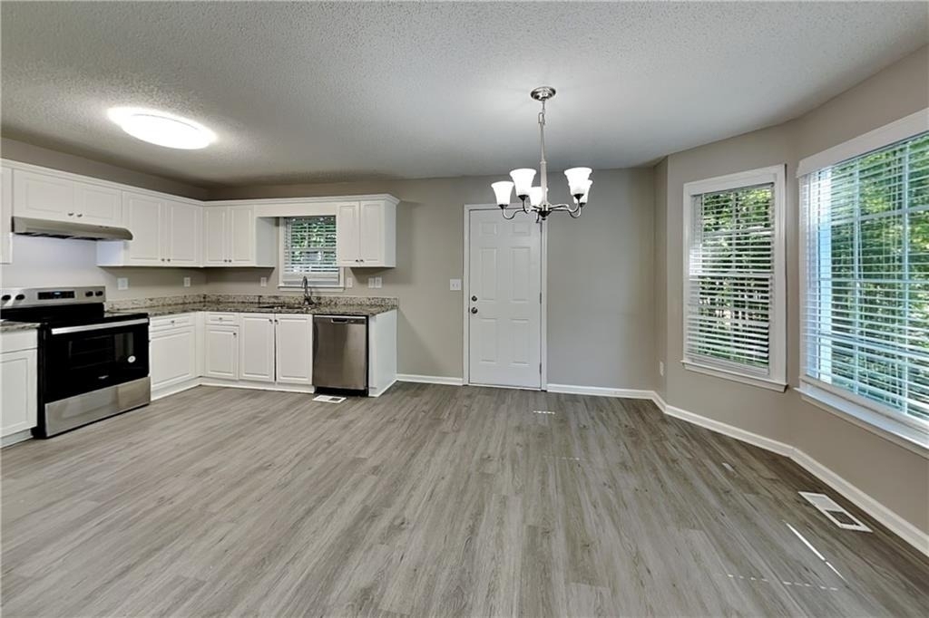 339 Abbington Lane - Photo 4