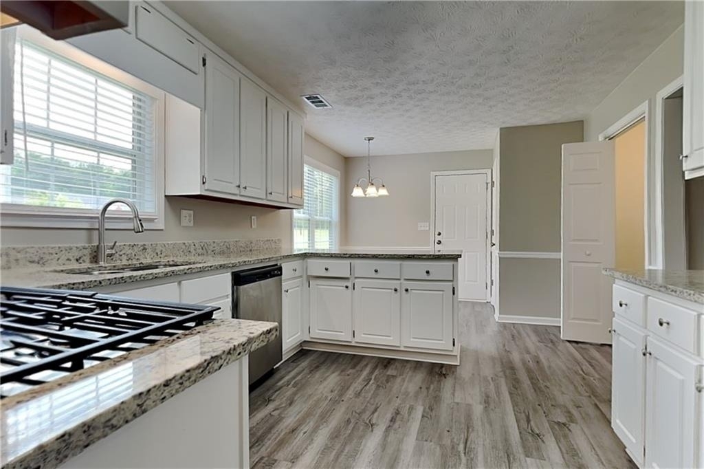 70 Leighs Grove Way - Photo 5