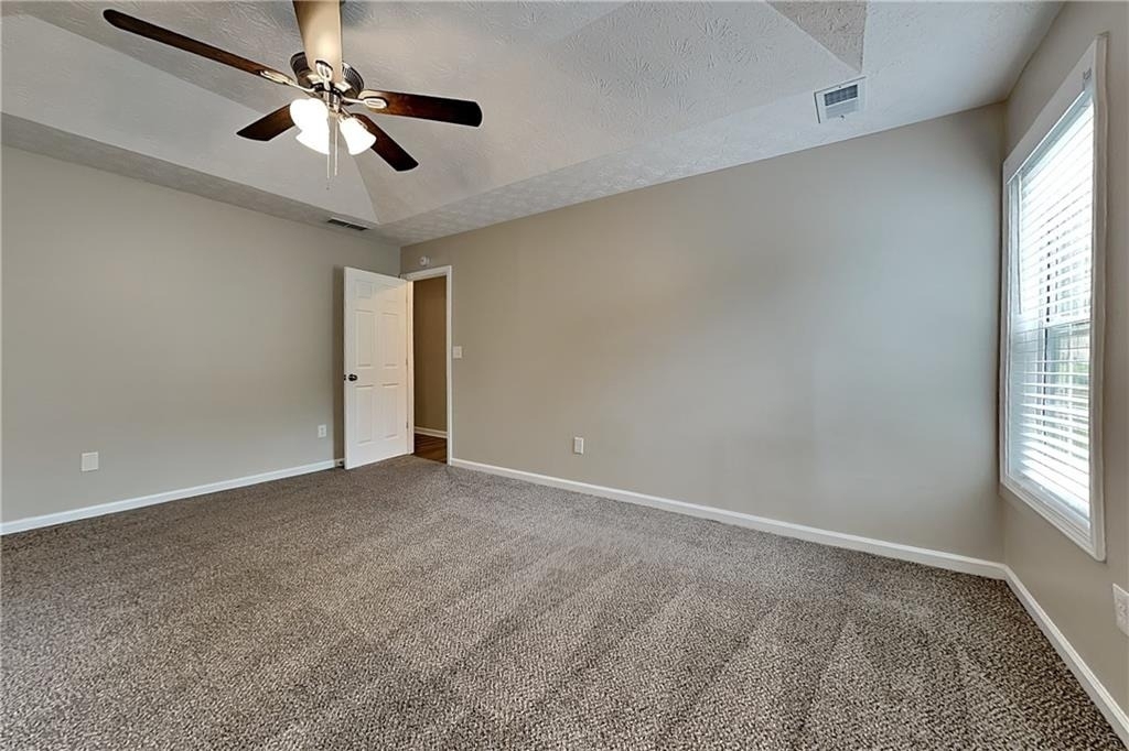 70 Leighs Grove Way - Photo 7