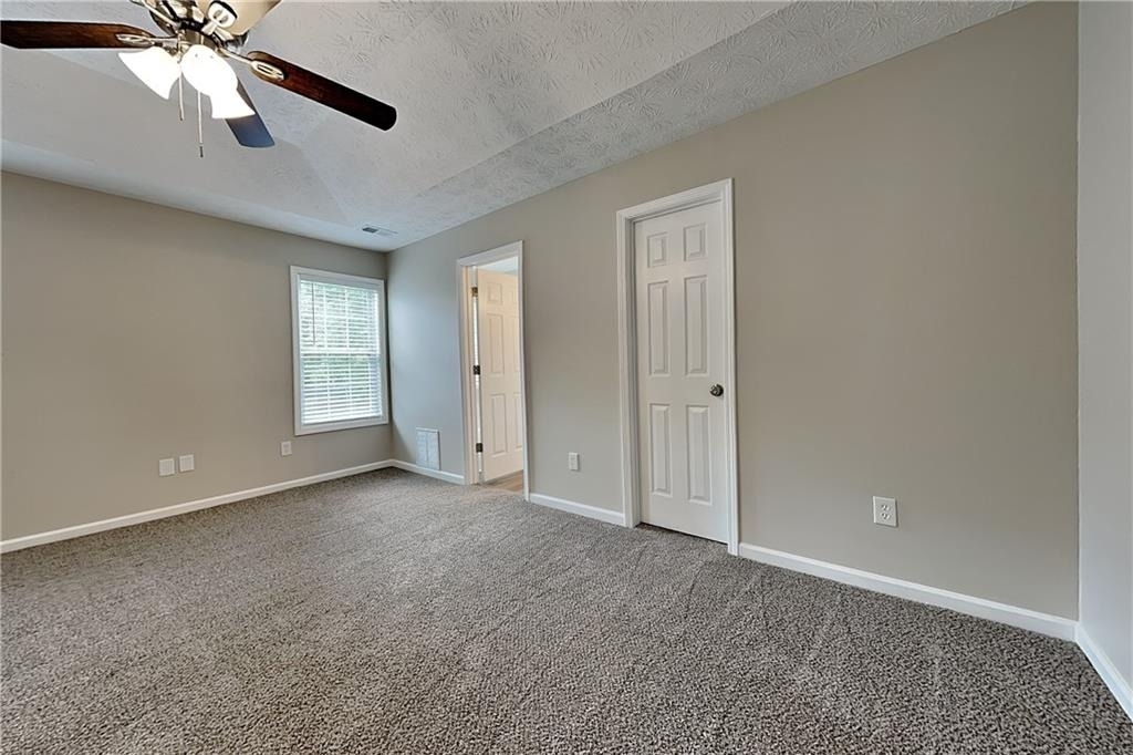70 Leighs Grove Way - Photo 8