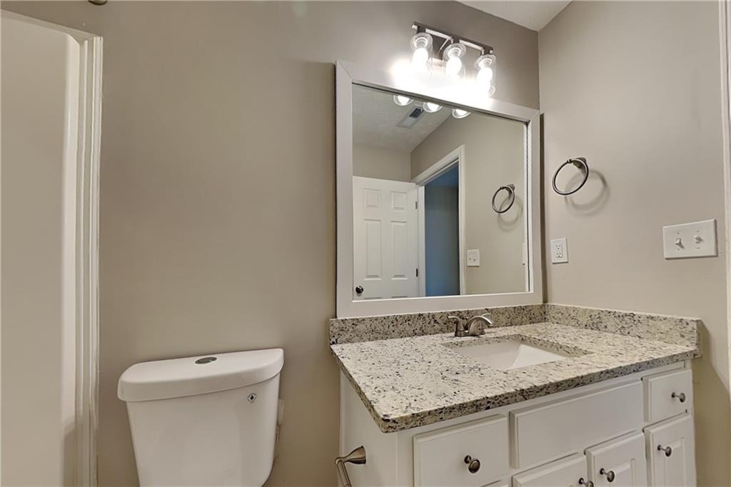 70 Leighs Grove Way - Photo 12