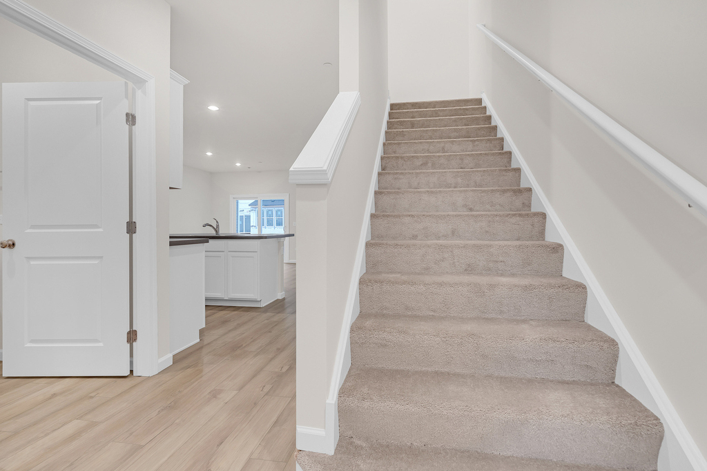 5913 Hawkweed Drive - Photo 9