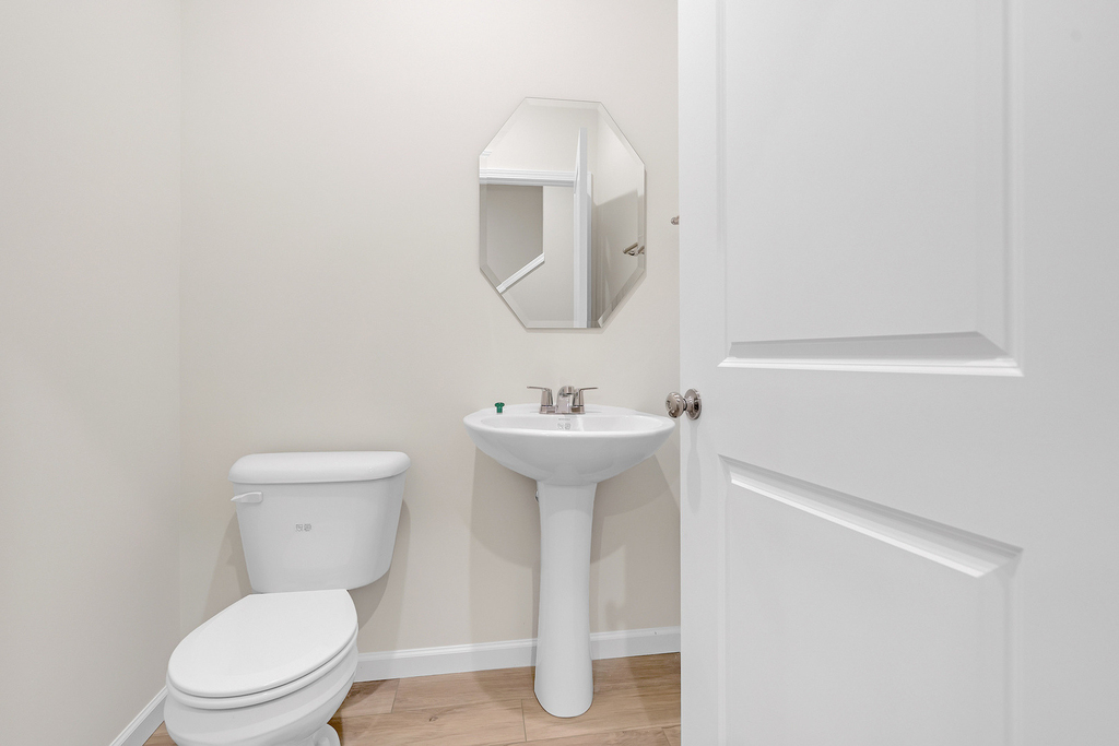 5913 Hawkweed Drive - Photo 8