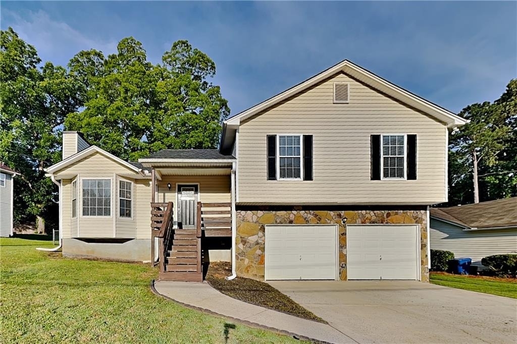 107 Ivy Trace Lane - Photo 0
