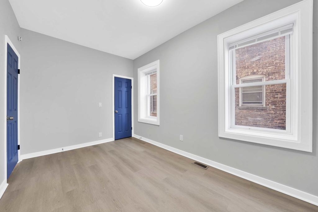 41 W 14th Place - Photo 15