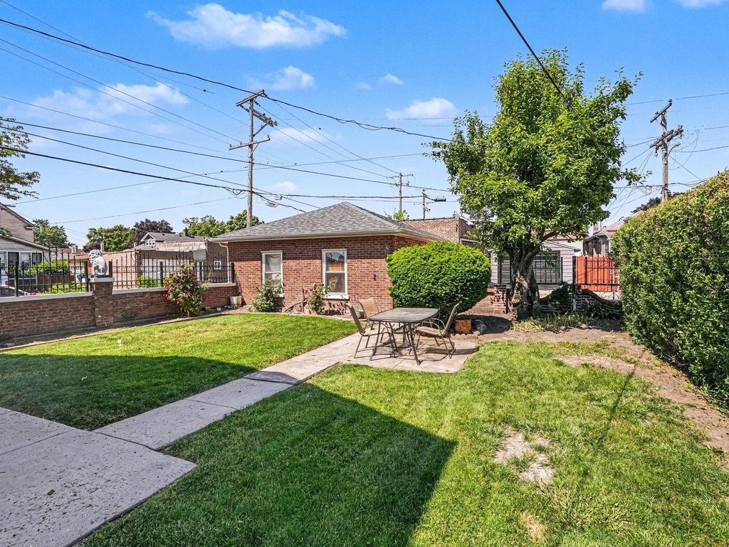 1542 S 60th Court - Photo 18