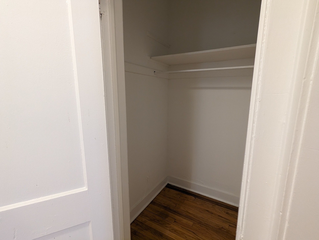 2338 N Spaulding Avenue - Photo 14