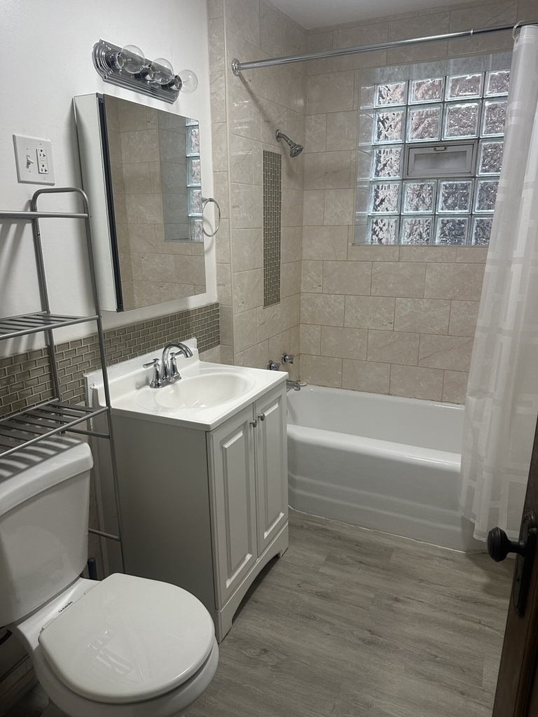 5352 N Winthrop Avenue - Photo 9