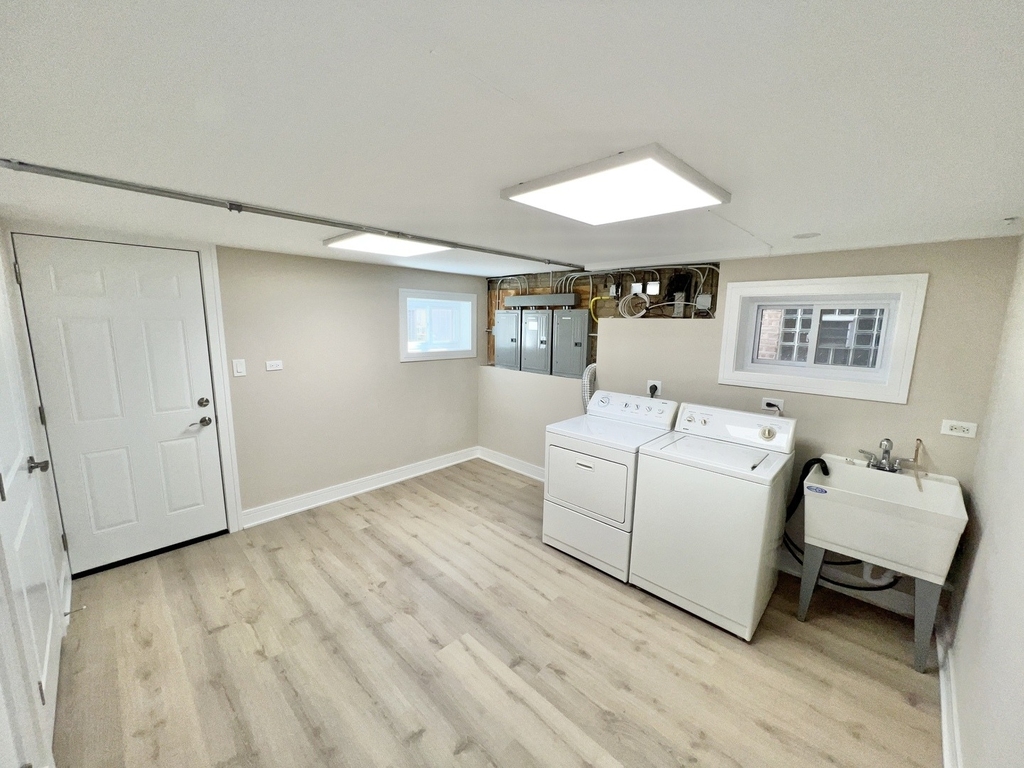 5547 N Central Avenue - Photo 13