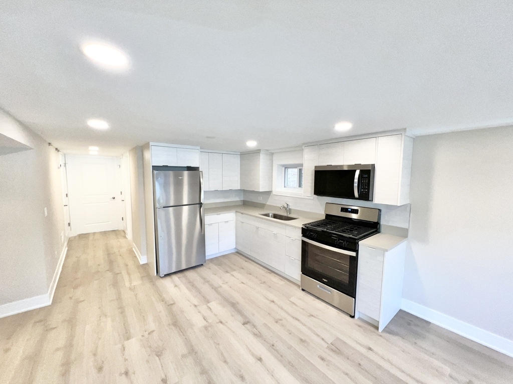 5547 N Central Avenue - Photo 6