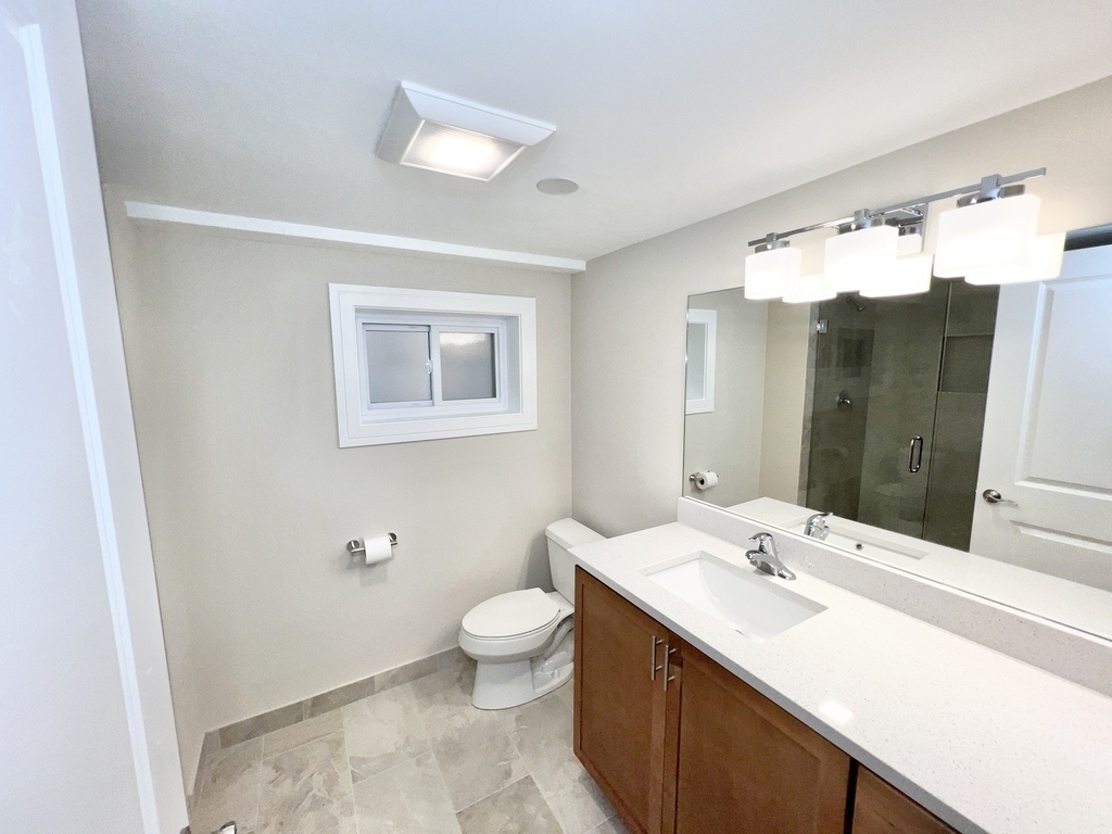 5547 N Central Avenue - Photo 9