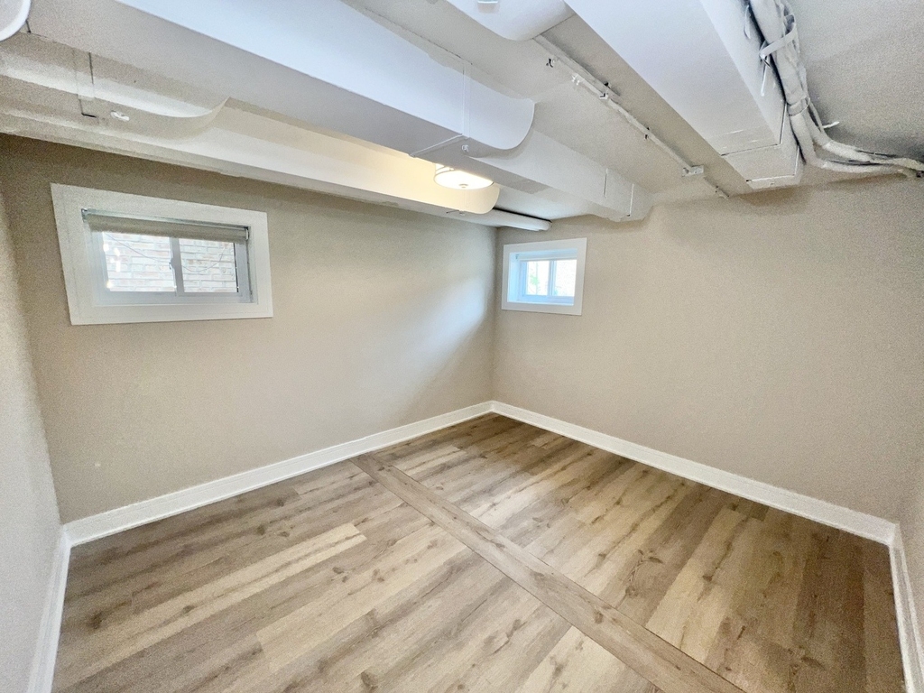 5547 N Central Avenue - Photo 11